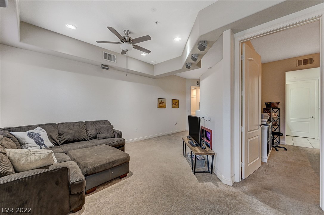 68 E Serene Avenue Unit: 217