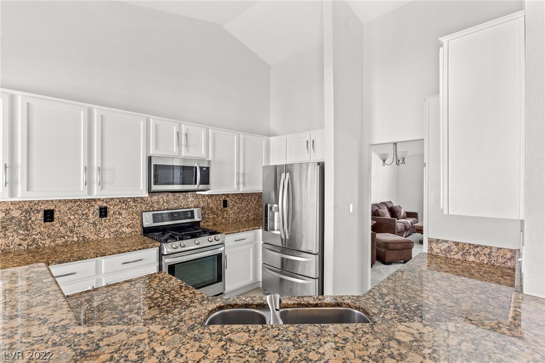 1742 Navarre Lane