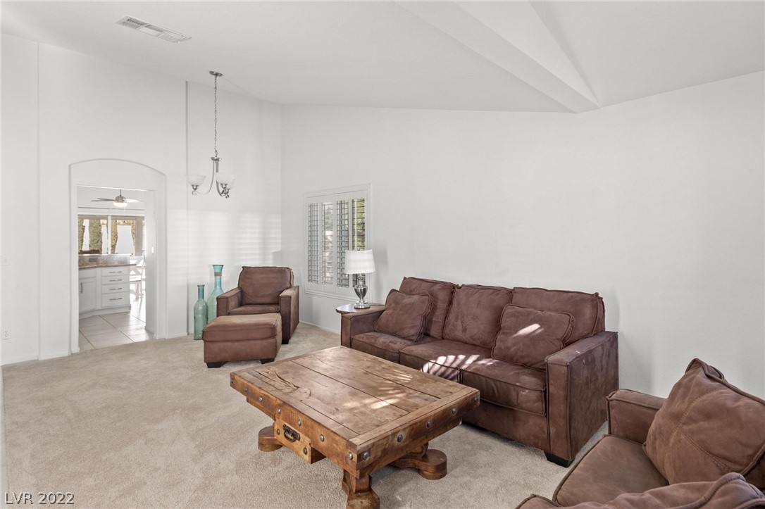 1742 Navarre Lane