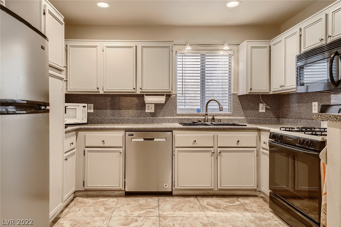 5251 Prism Place