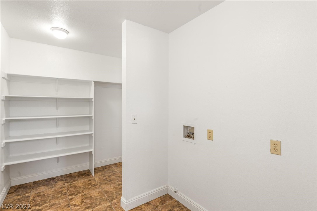 3609 Naugatuck Circle
