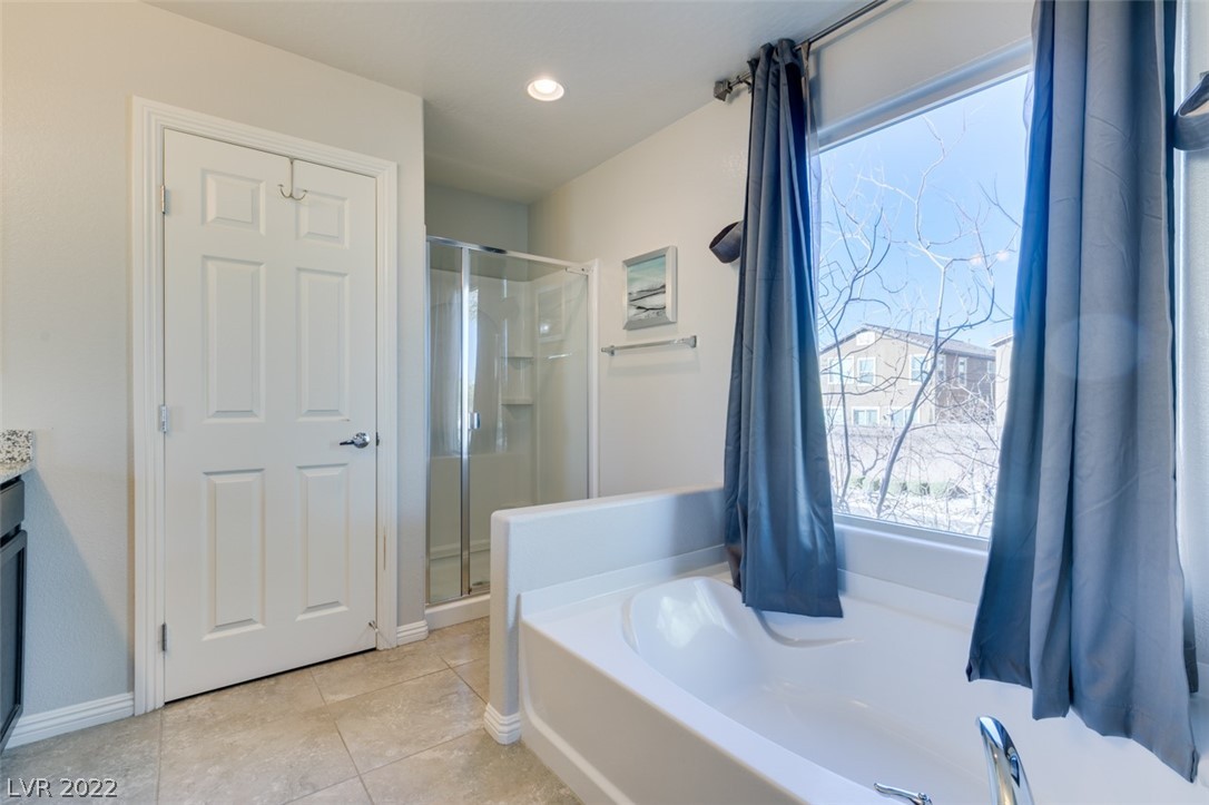 6655 Breakwater Reef Street