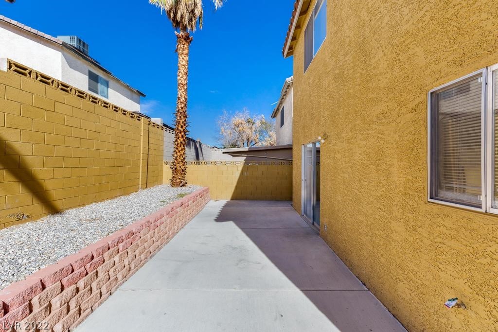 905 Scarlet Ridge Drive