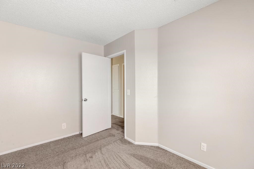 905 Scarlet Ridge Drive