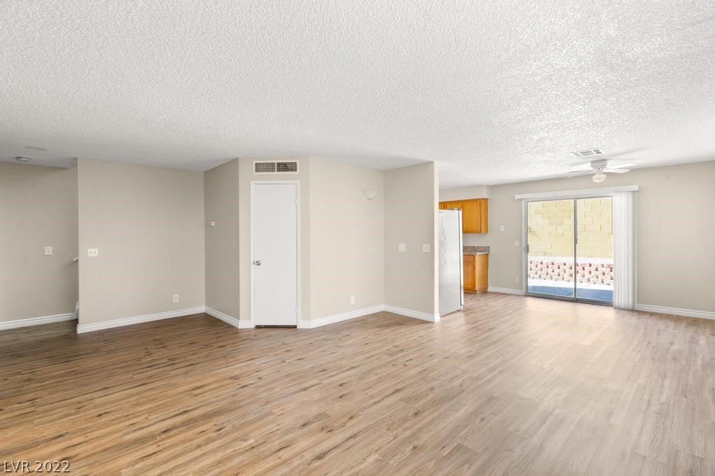 905 Scarlet Ridge Drive