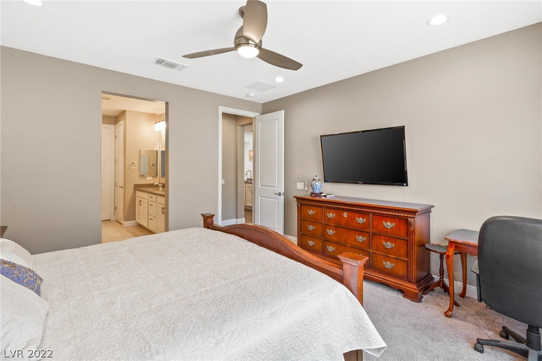 12711 Coastline Shadow Street