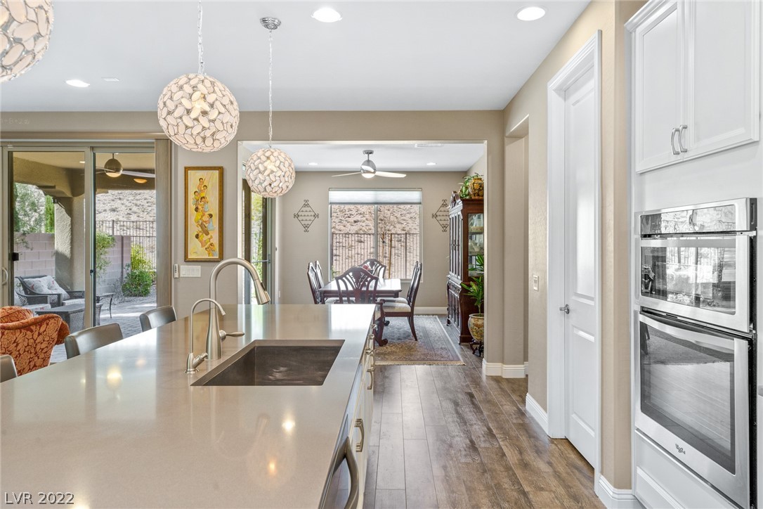 12711 Coastline Shadow Street