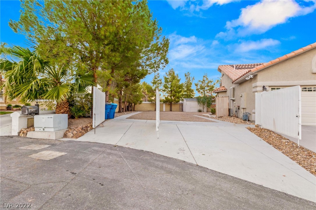 8200 Omni Court
