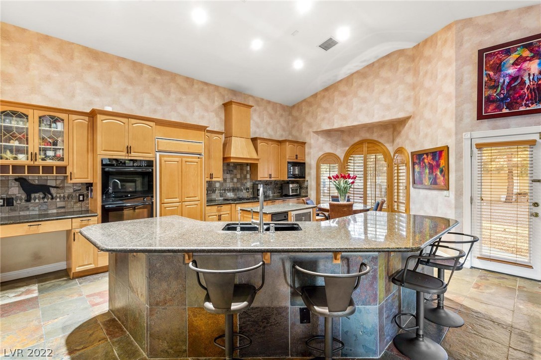 8200 Omni Court