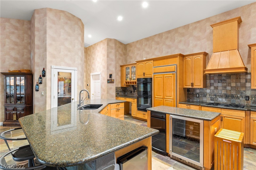 8200 Omni Court