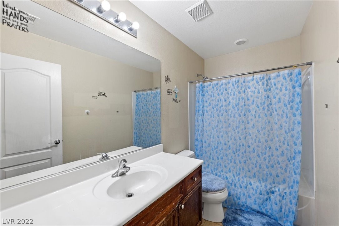 7560 Trendy Court