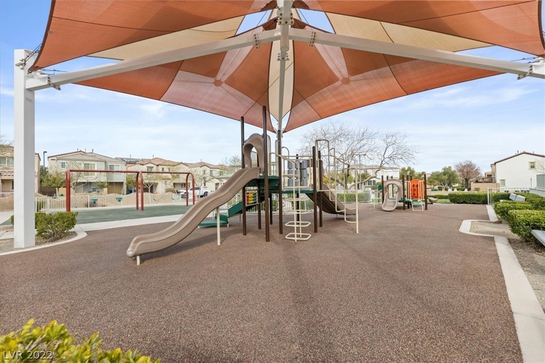 7560 Trendy Court