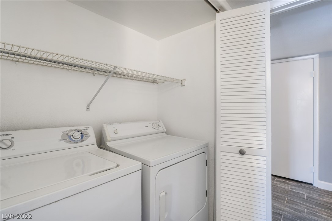 3425 E Russell Road Unit: 140