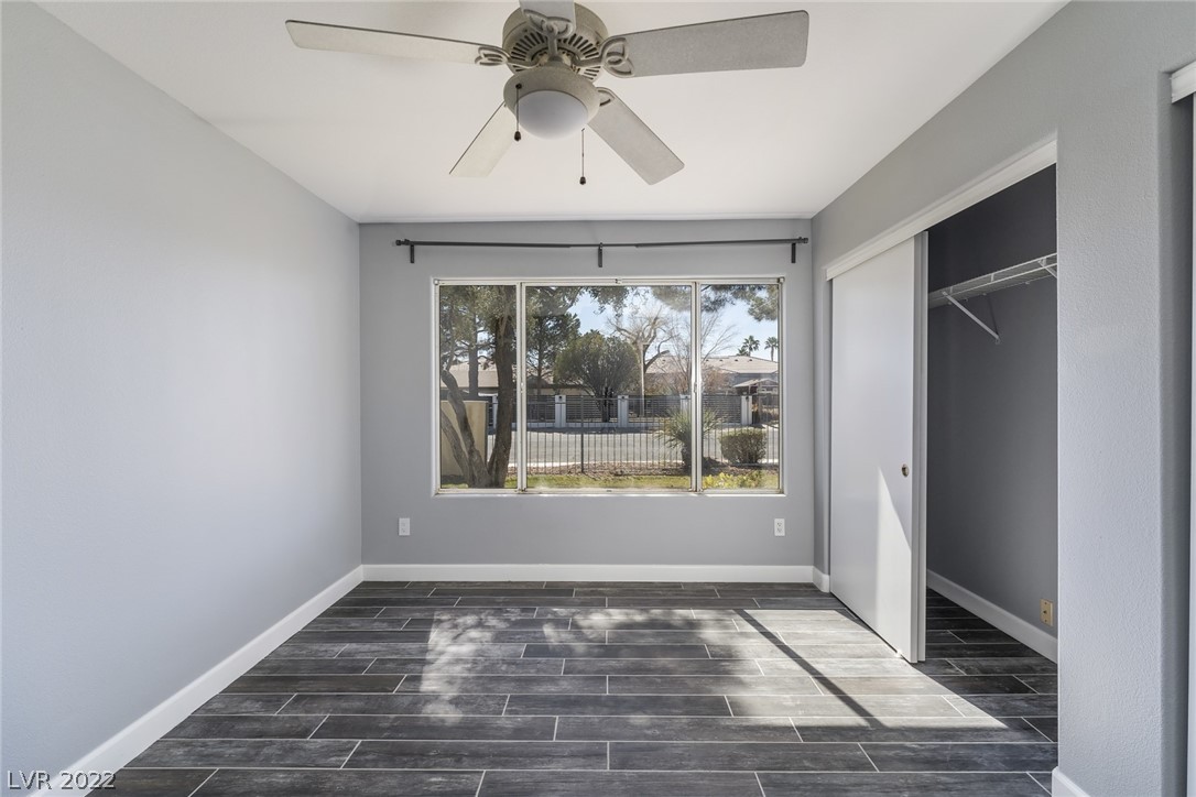 3425 E Russell Road Unit: 140