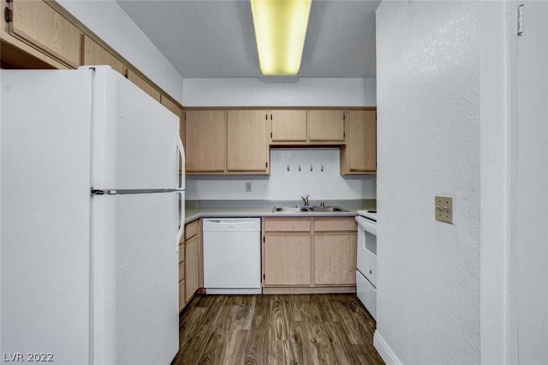 3151 Soaring Gulls Drive Unit: 2170