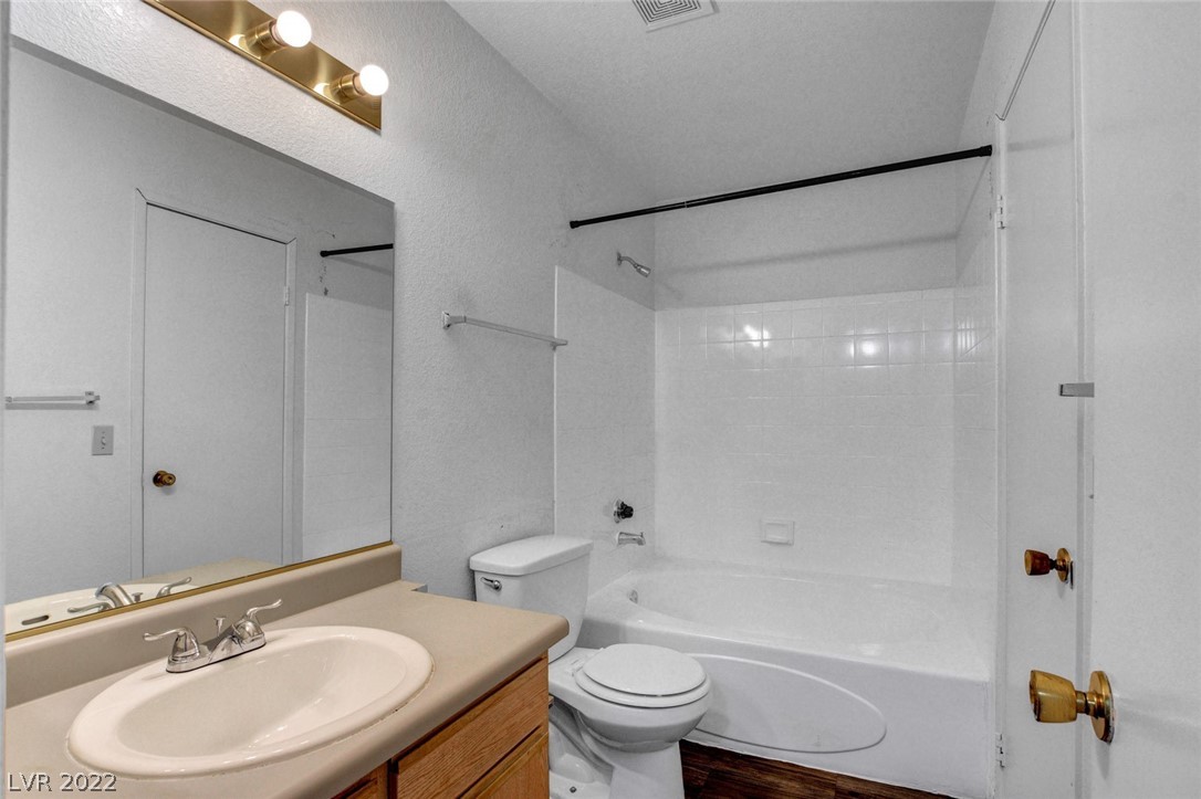 3151 Soaring Gulls Drive Unit: 2170