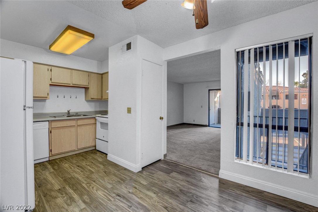 3151 Soaring Gulls Drive Unit: 2170
