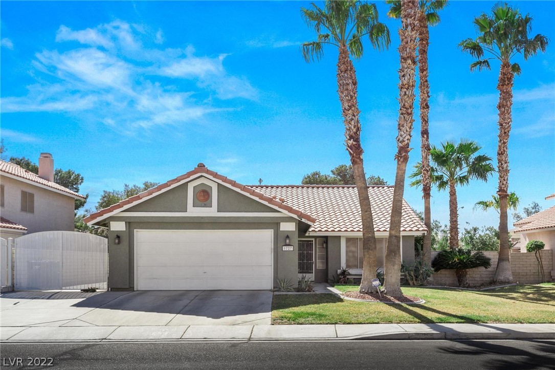 1727 Heather Oaks Way