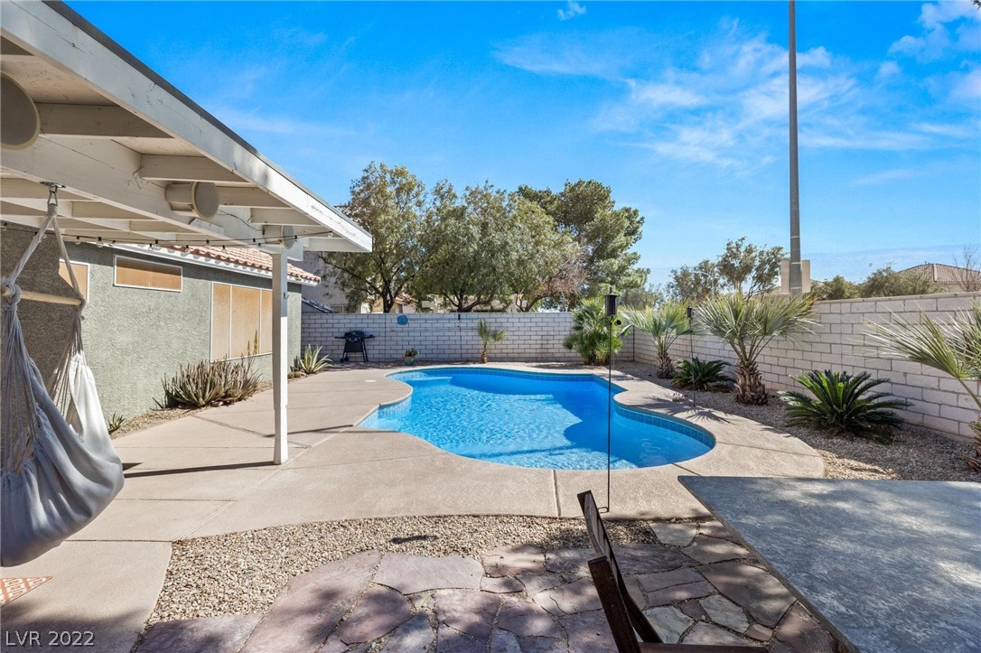 1727 Heather Oaks Way