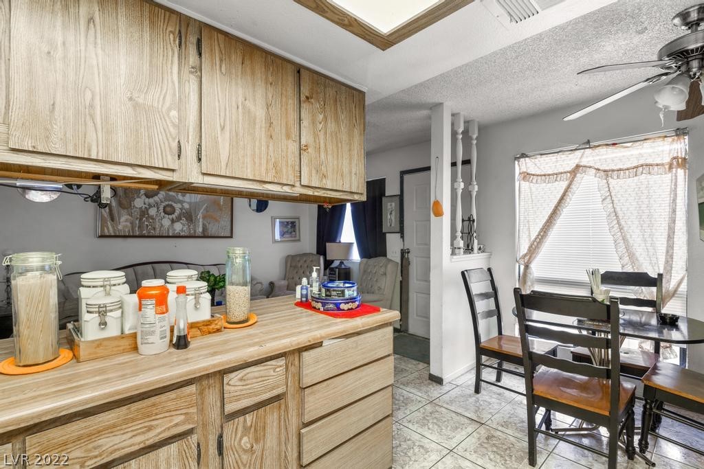 4300 N Lamont Street Unit: 214