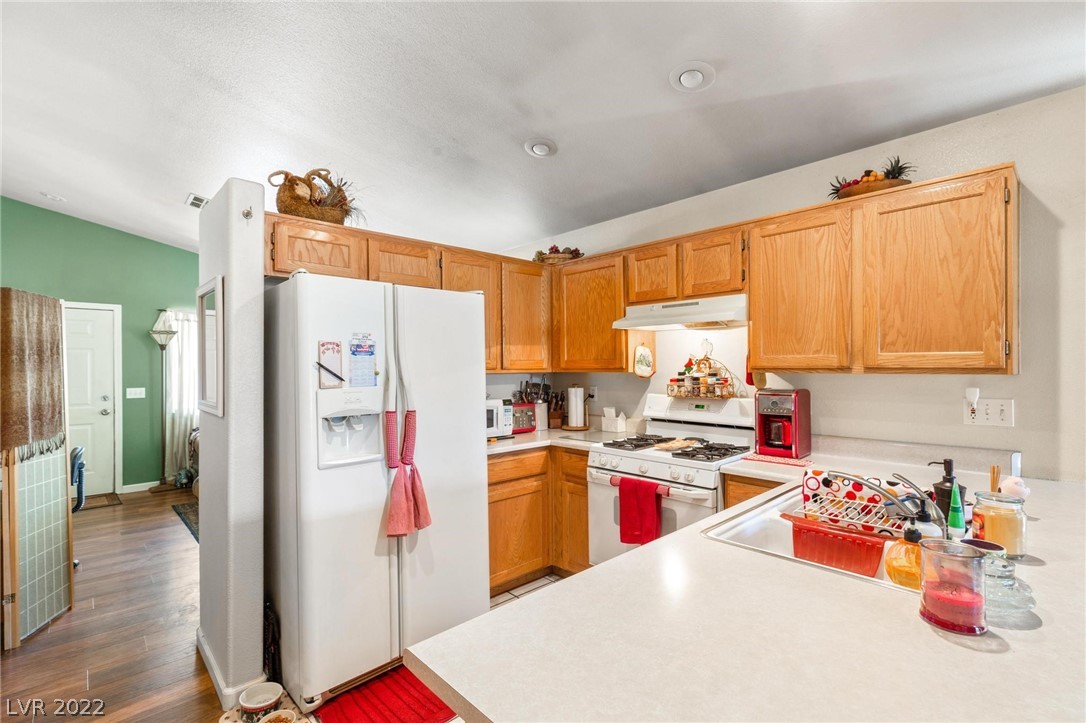 4431 Bertram Lane