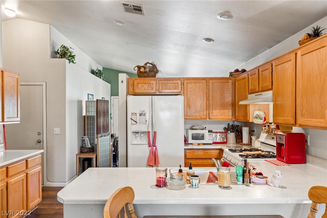 4431 Bertram Lane