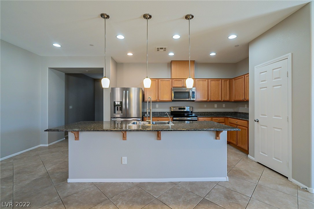 173 Tuscan Shadow Street
