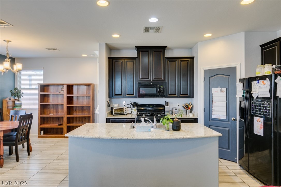 6272 Point Isabel Way