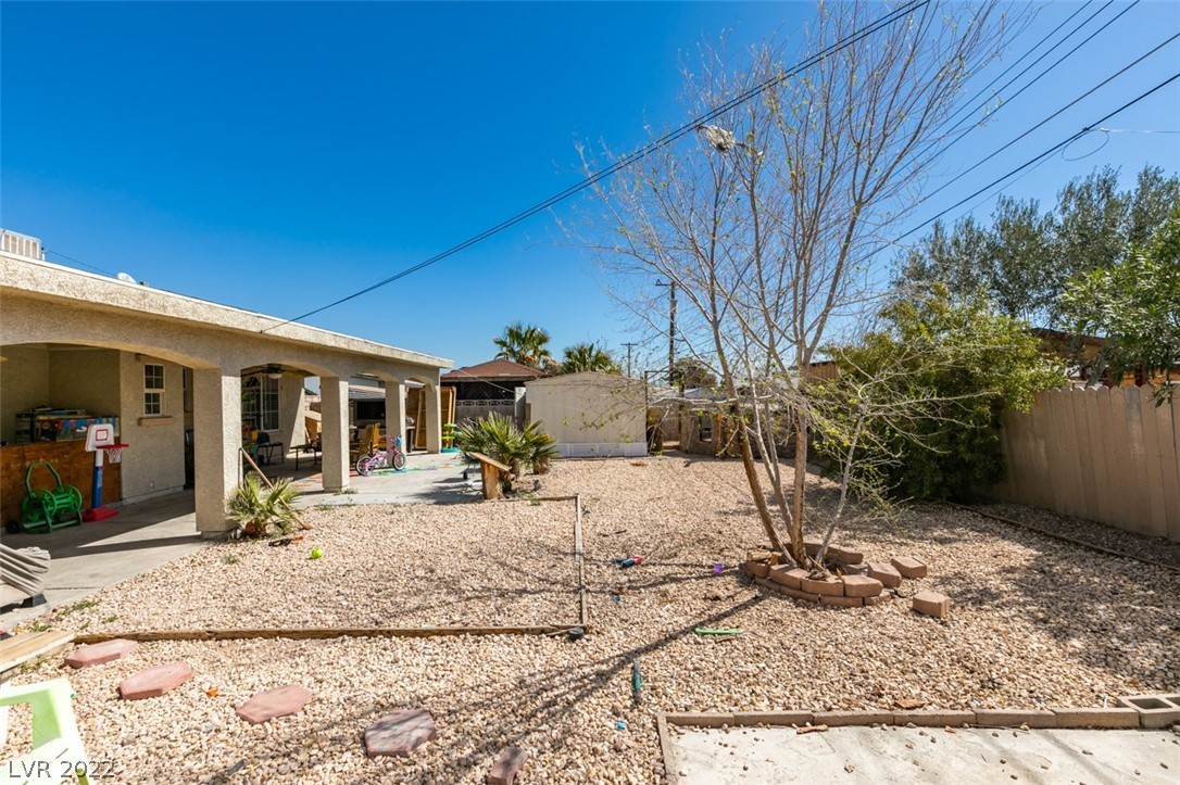 6221 Casada Way