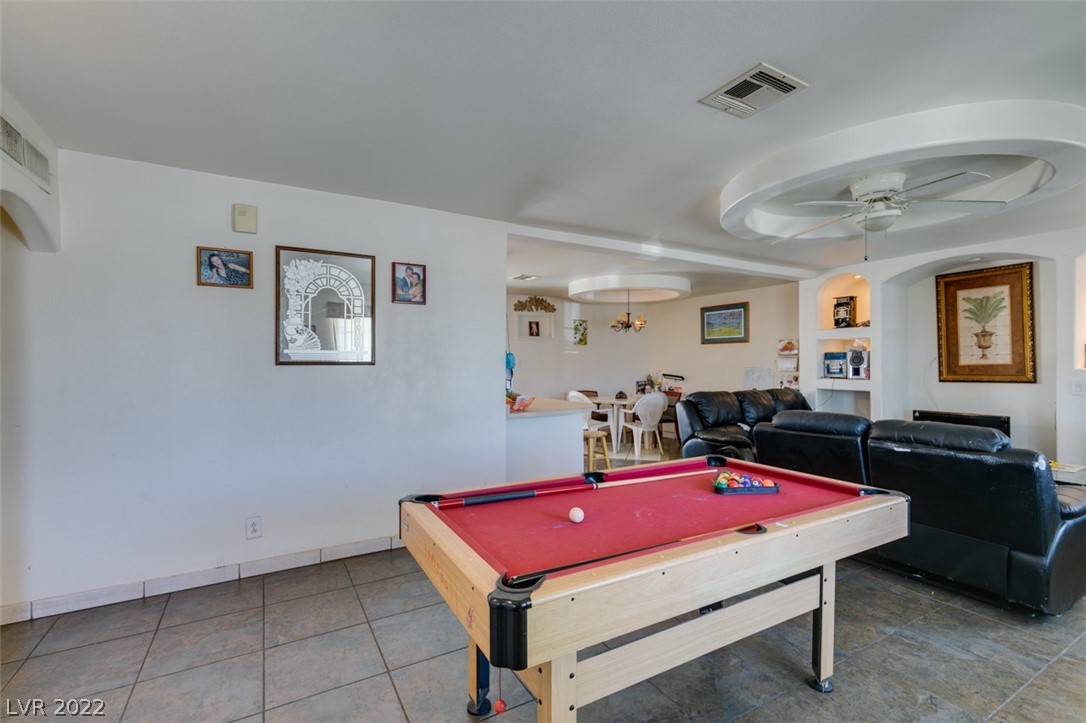 6221 Casada Way