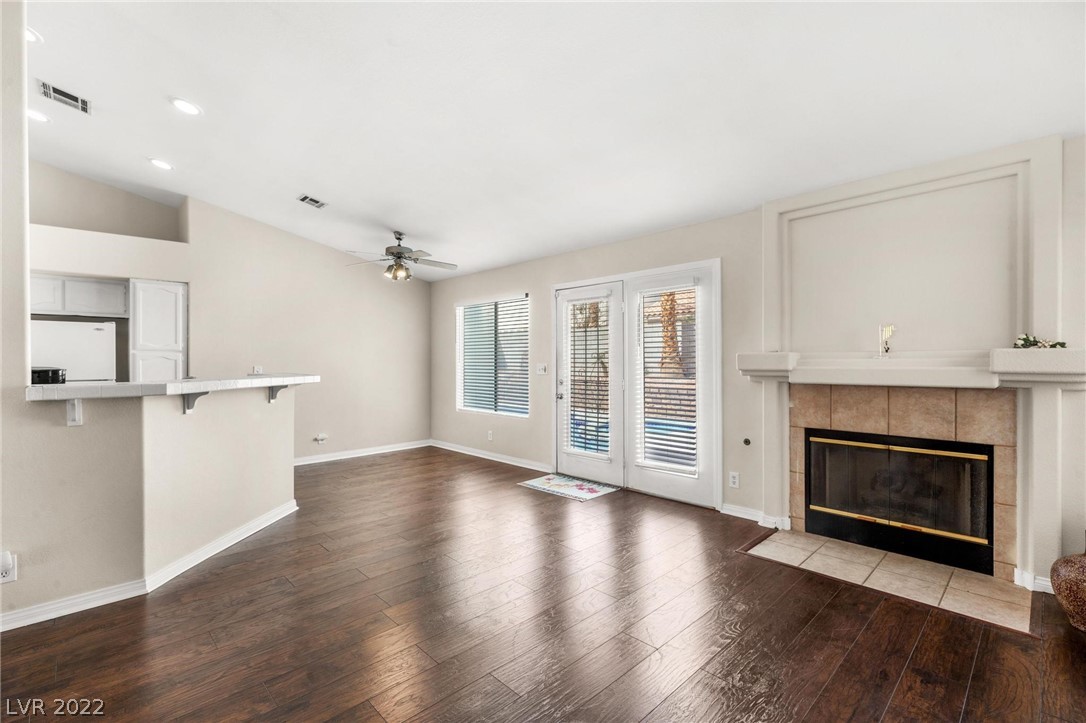 9184 Highland Springs Circle