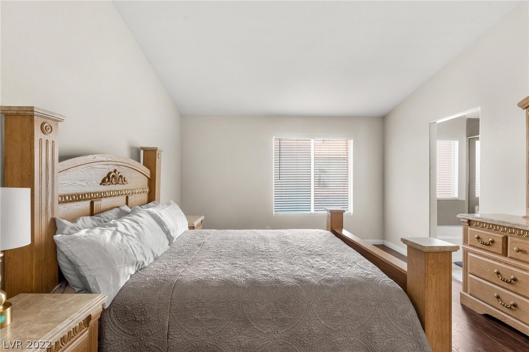 9184 Highland Springs Circle