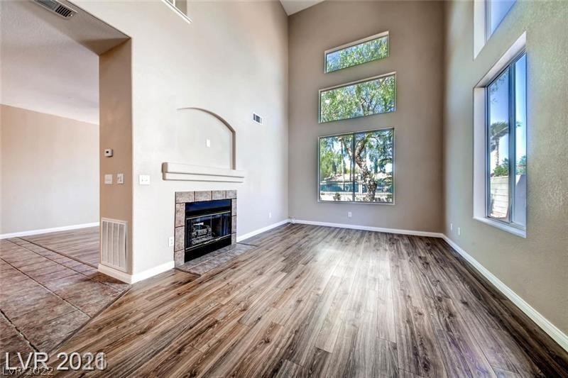 1107 Scenic Crest Drive