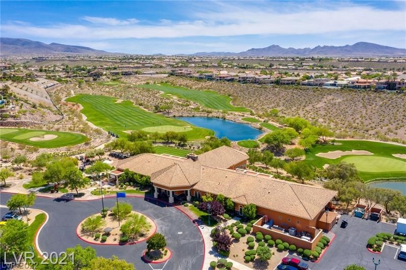 1107 Scenic Crest Drive