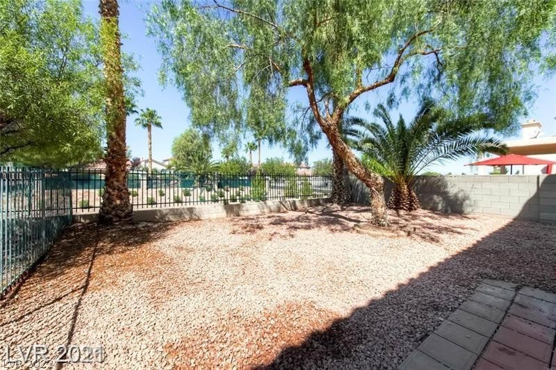 1107 Scenic Crest Drive