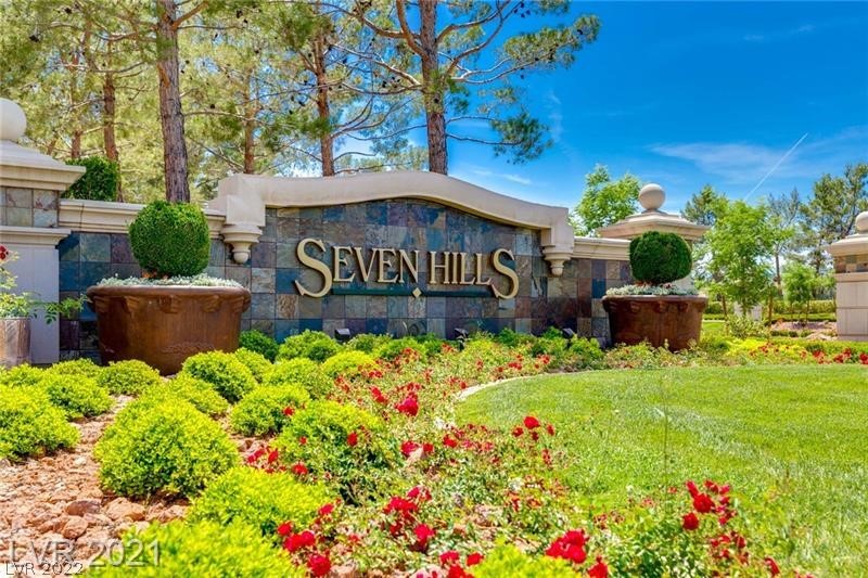 1107 Scenic Crest Drive