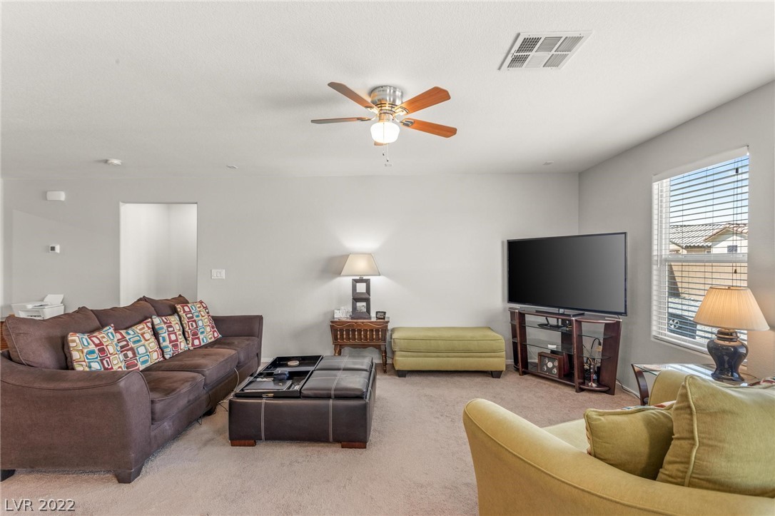 3624 E Garfield Drive