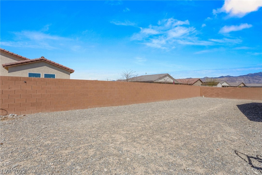 3624 E Garfield Drive