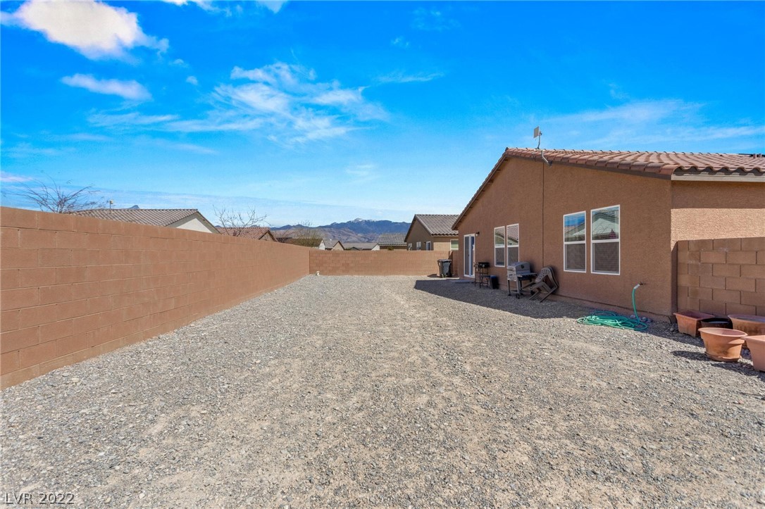 3624 E Garfield Drive