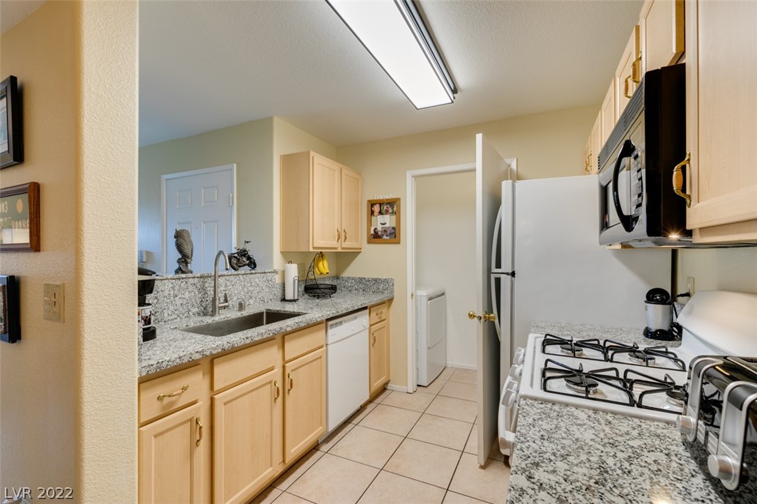 950 Seven Hills Drive Unit: 2413