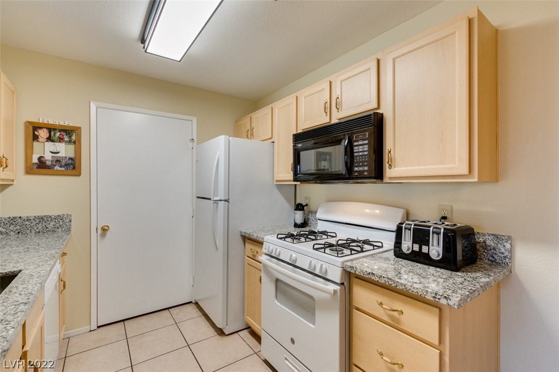 950 Seven Hills Drive Unit: 2413