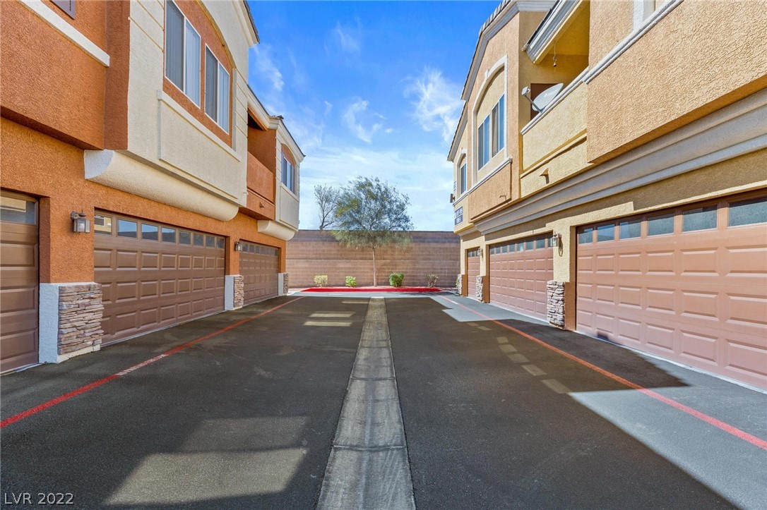 9303 Gilcrease Avenue Unit: 1099