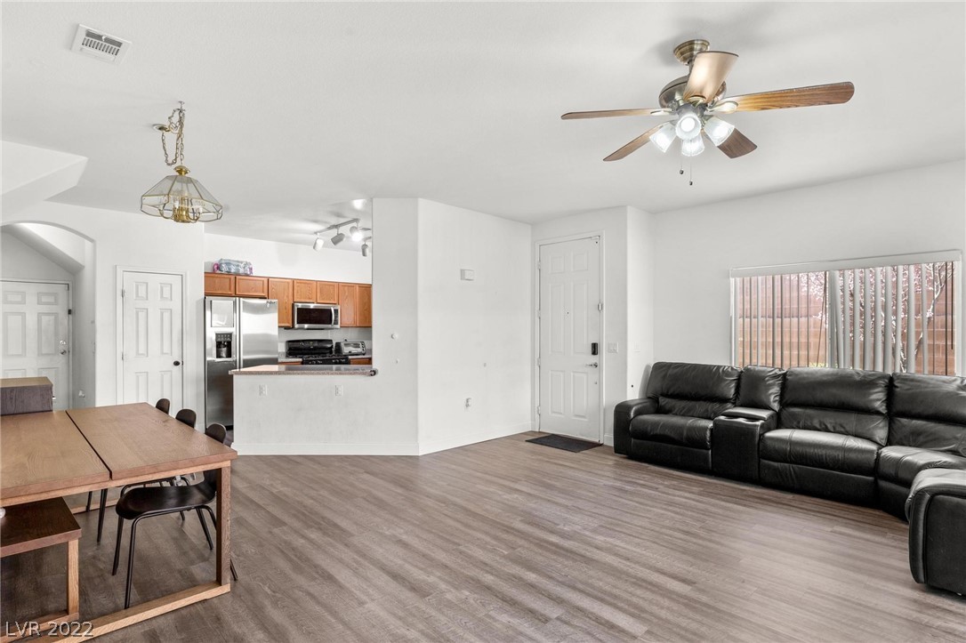 9303 Gilcrease Avenue Unit: 1099