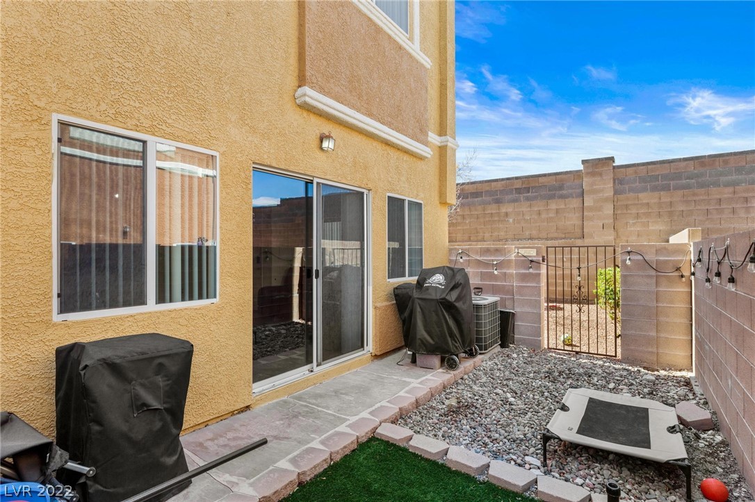 9303 Gilcrease Avenue Unit: 1099