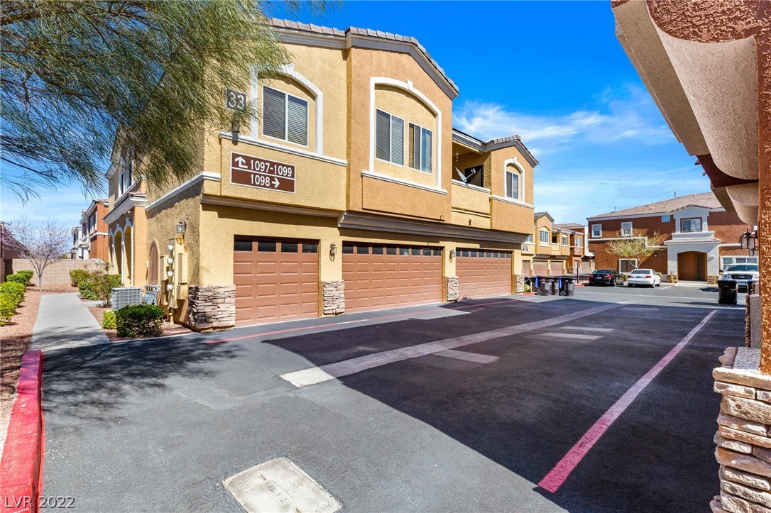 9303 Gilcrease Avenue Unit: 1099