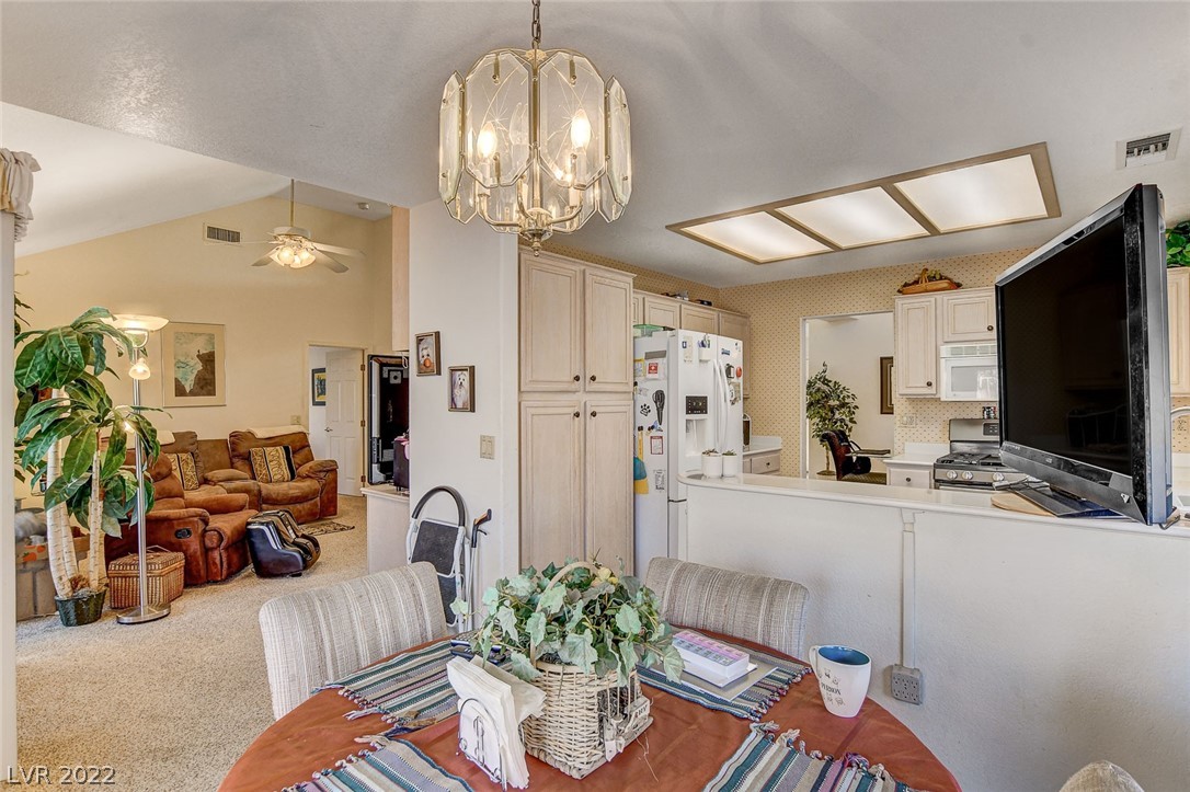 2436 Desert Butte Drive