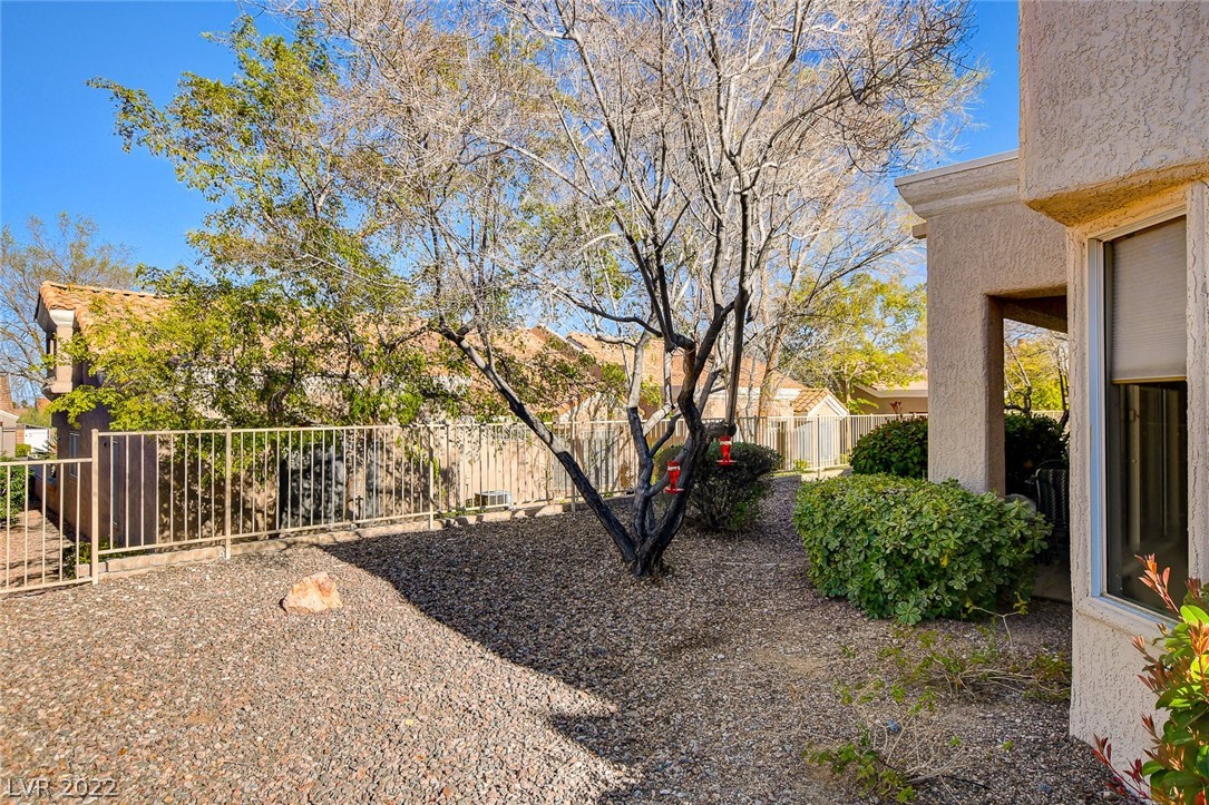 2436 Desert Butte Drive