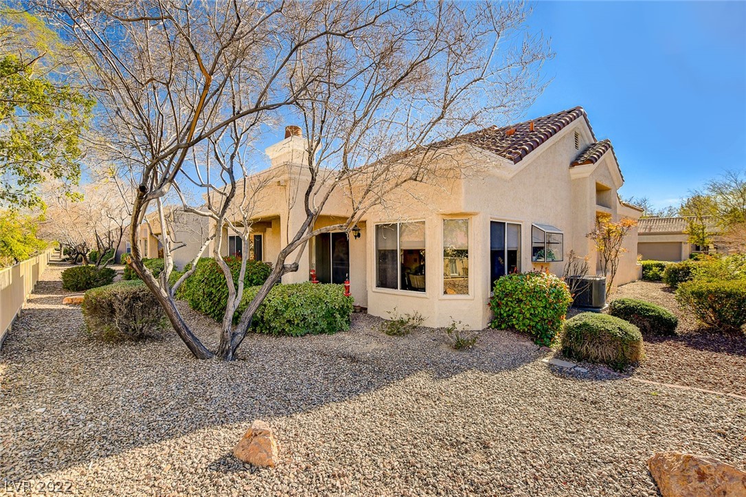 2436 Desert Butte Drive
