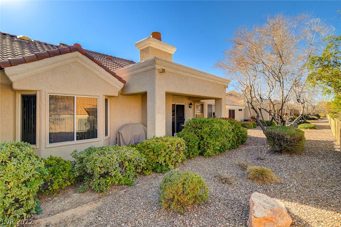 2436 Desert Butte Drive