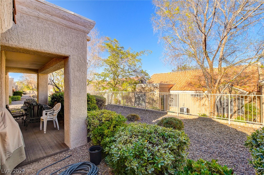 2436 Desert Butte Drive